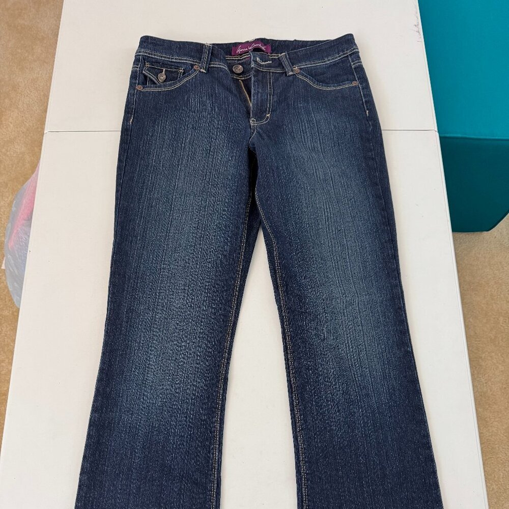 Gloria Vanderbilt Women’s Boot Cut Blue Jeans Size 10